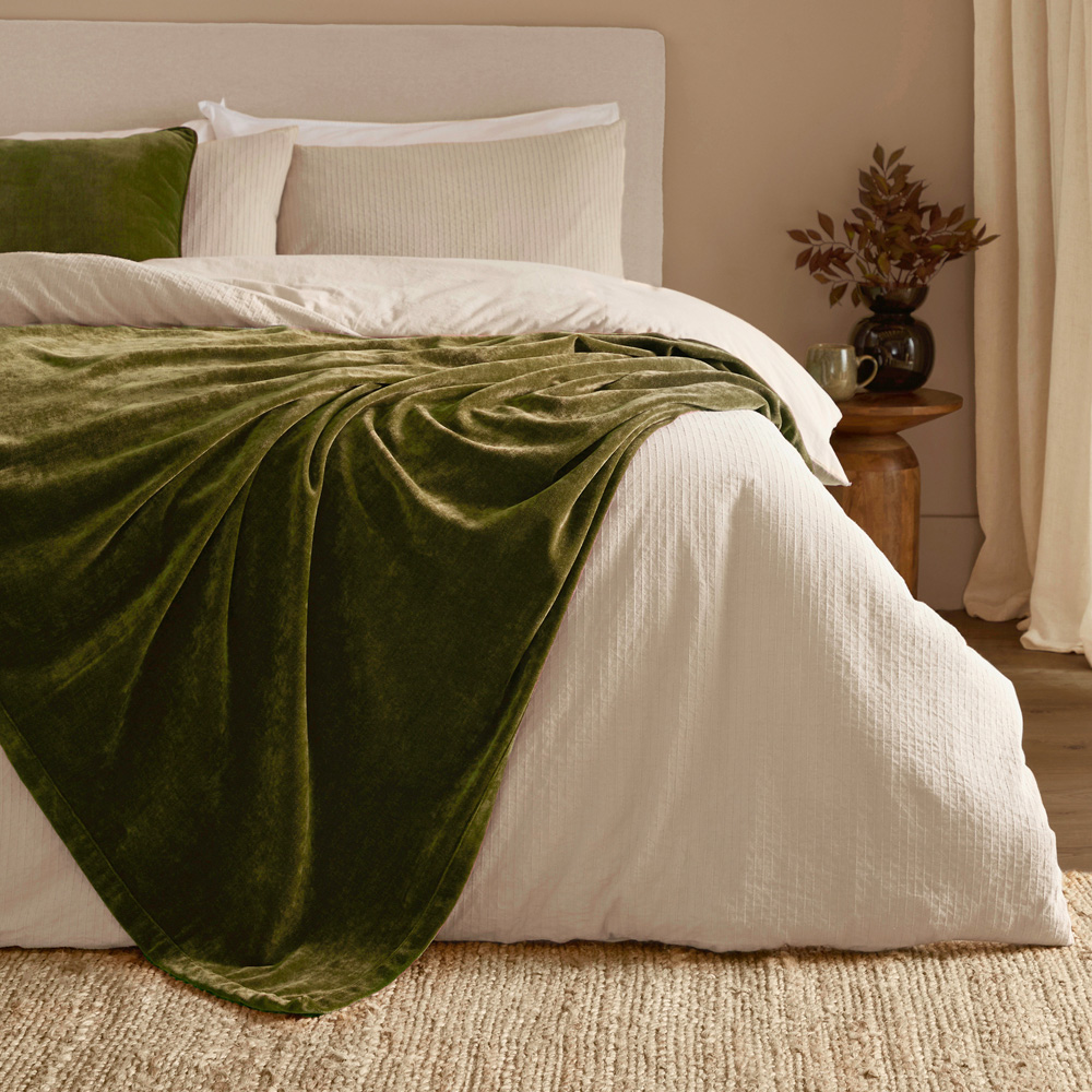 Yard Olive Heavy Chenille Velvet Throw 130 x 180cm Image 4