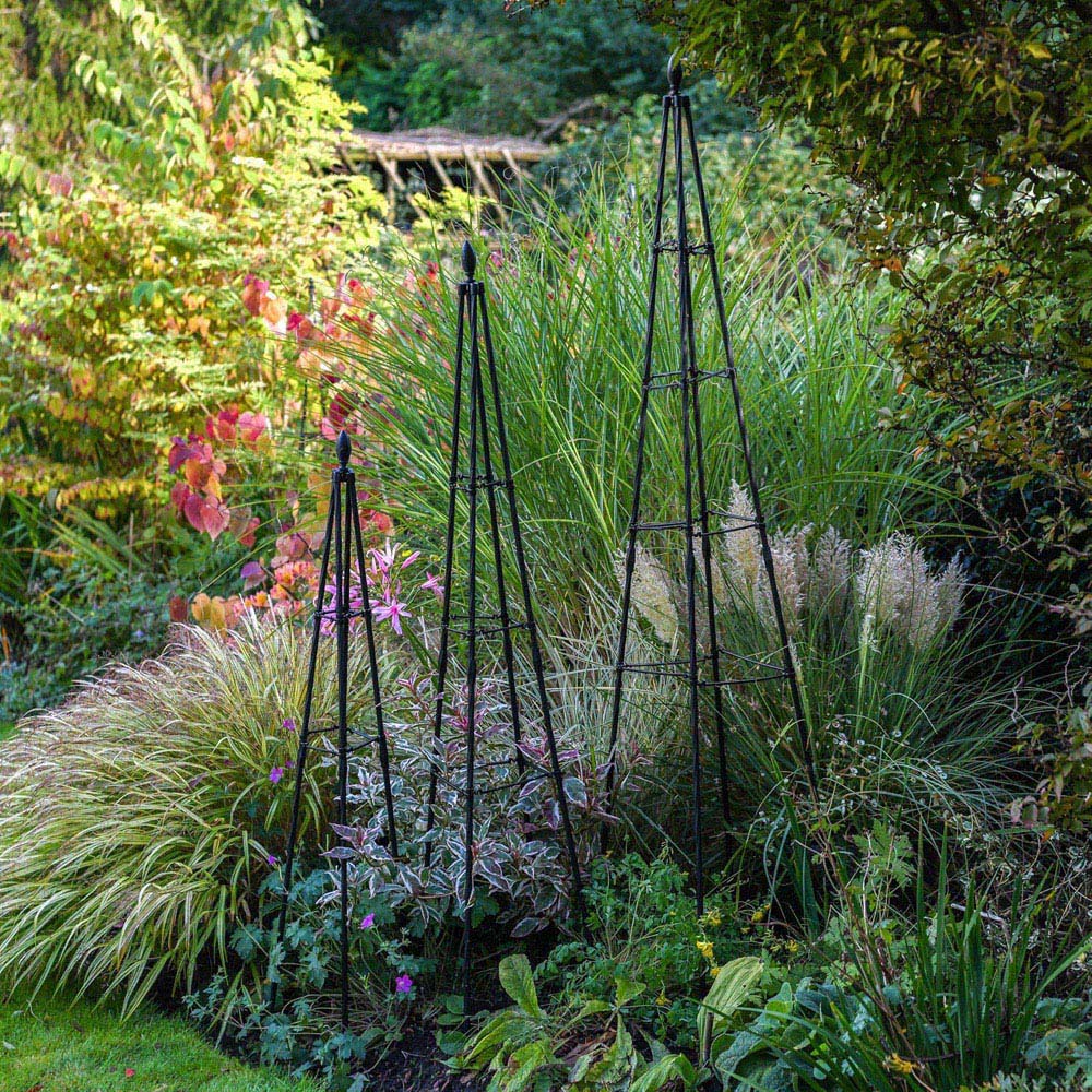 Garden Gear 1.2m Metal Garden Tower Trellis Image 2