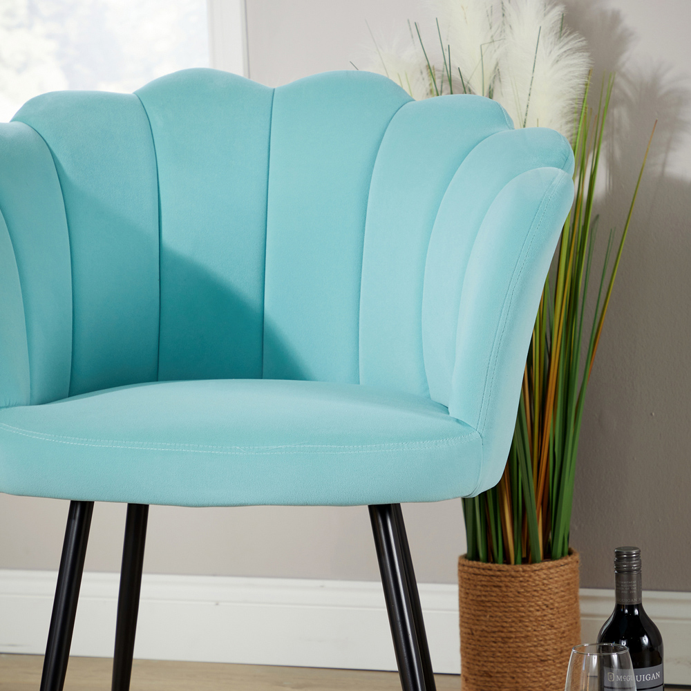 Home Source Teal Scallop Accent Chair with Black Legs Image 3