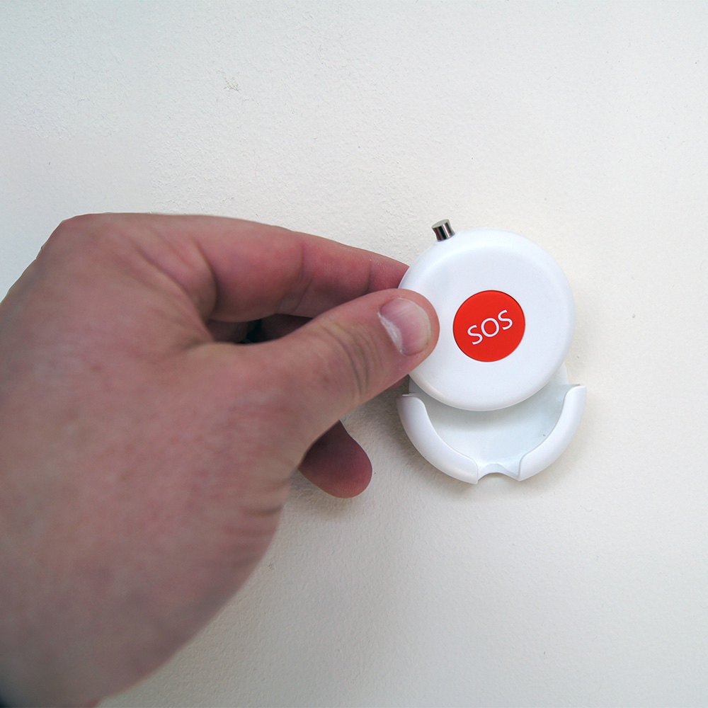 Lifemax Rechargeable Friends and Family Home Safety Alert Image 4