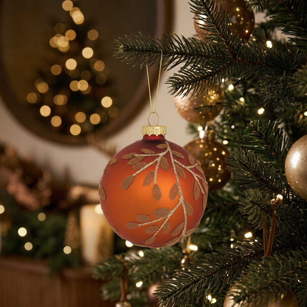 Amber Charm Leaf Bauble Image 5
