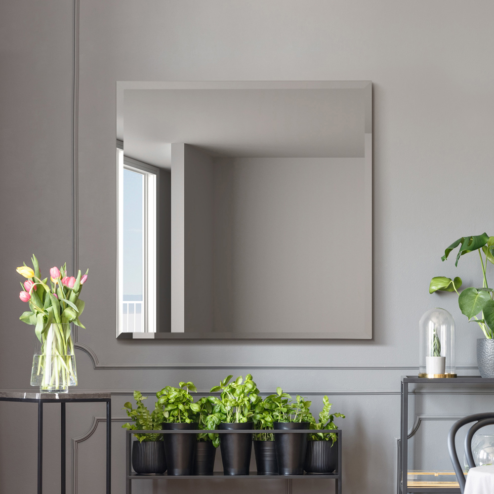 MirrorOutlet The Moderni Bevelled Wall Mirror 90 x 90cm Image 7