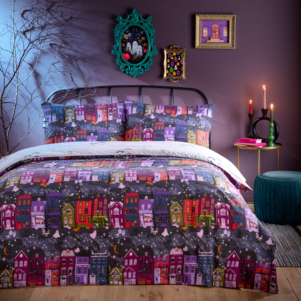furn. King Size Creepy Town Reversible Charcoal Duvet Set Image 5