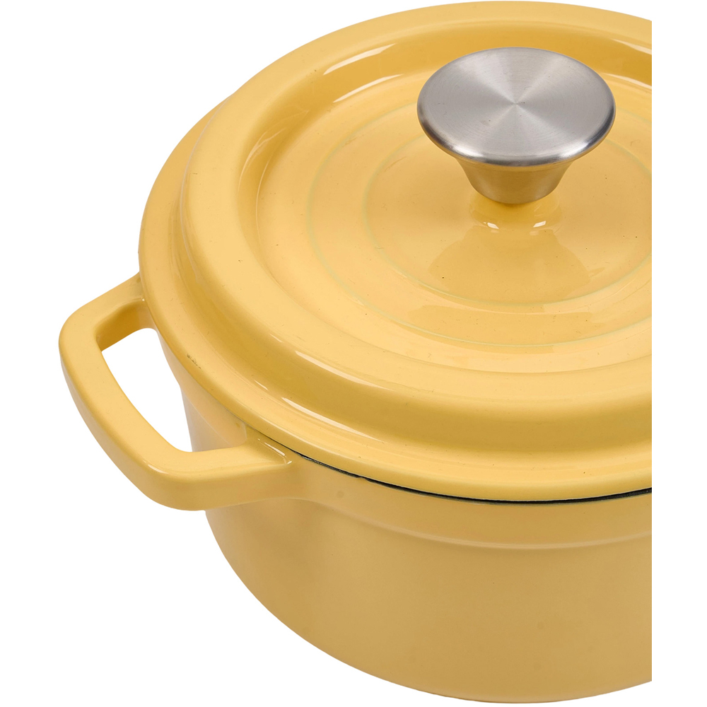 Living and Home 2L Yellow Enamelled Cast Iron Dutch Oven Image 5