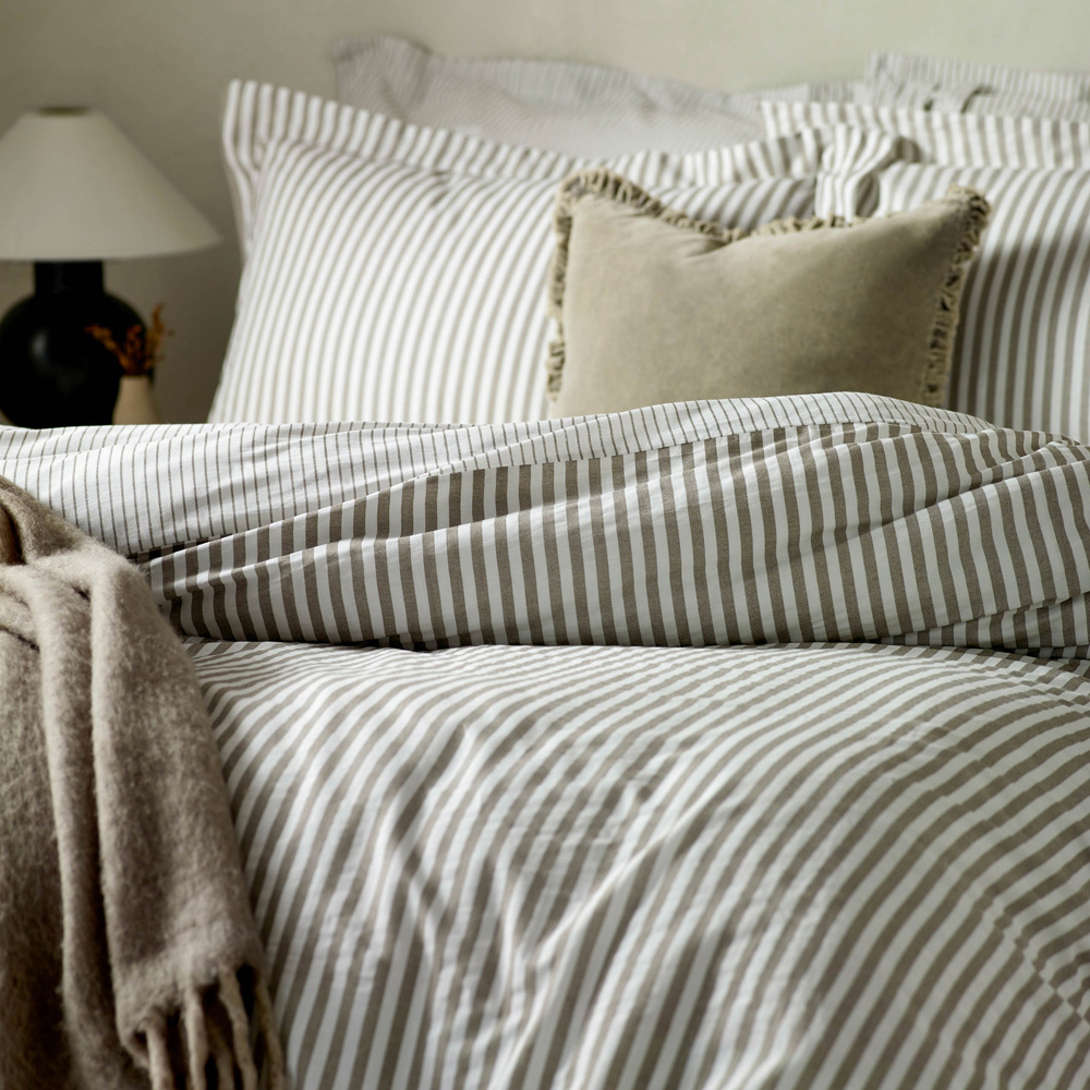 Yard Hebden King Size Melange Stripe Cotton Mole Duvet Set Image 2