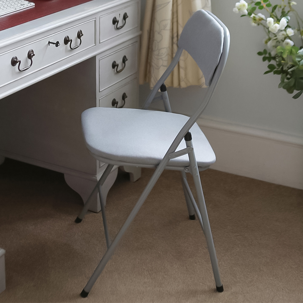 Harbour Housewares Set of 2 Black Fabric Padded Metal Foldable Chair Image 1