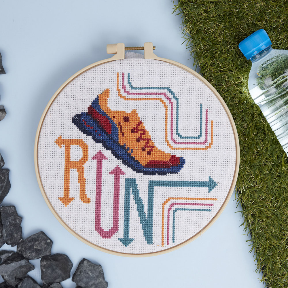 Simply Make Running Cross Stitch Kit Image 2