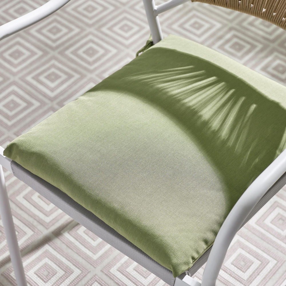 Furniturebox Sora Set of 2 Cream Rattan Outdoor Dining Chair Set with Cushion Image 4