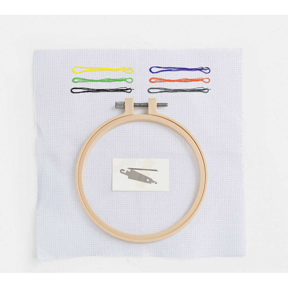 Simply Make Spooky Season Cross Stitch Craft Kit Image 3