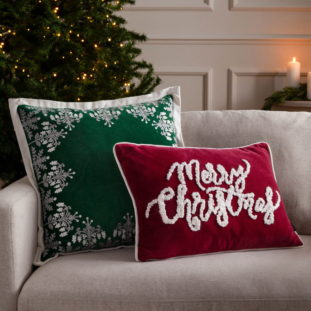 Paoletti Winter Merry Christmas Applique Red Velvet Cushion 35 x 50cm Image 3