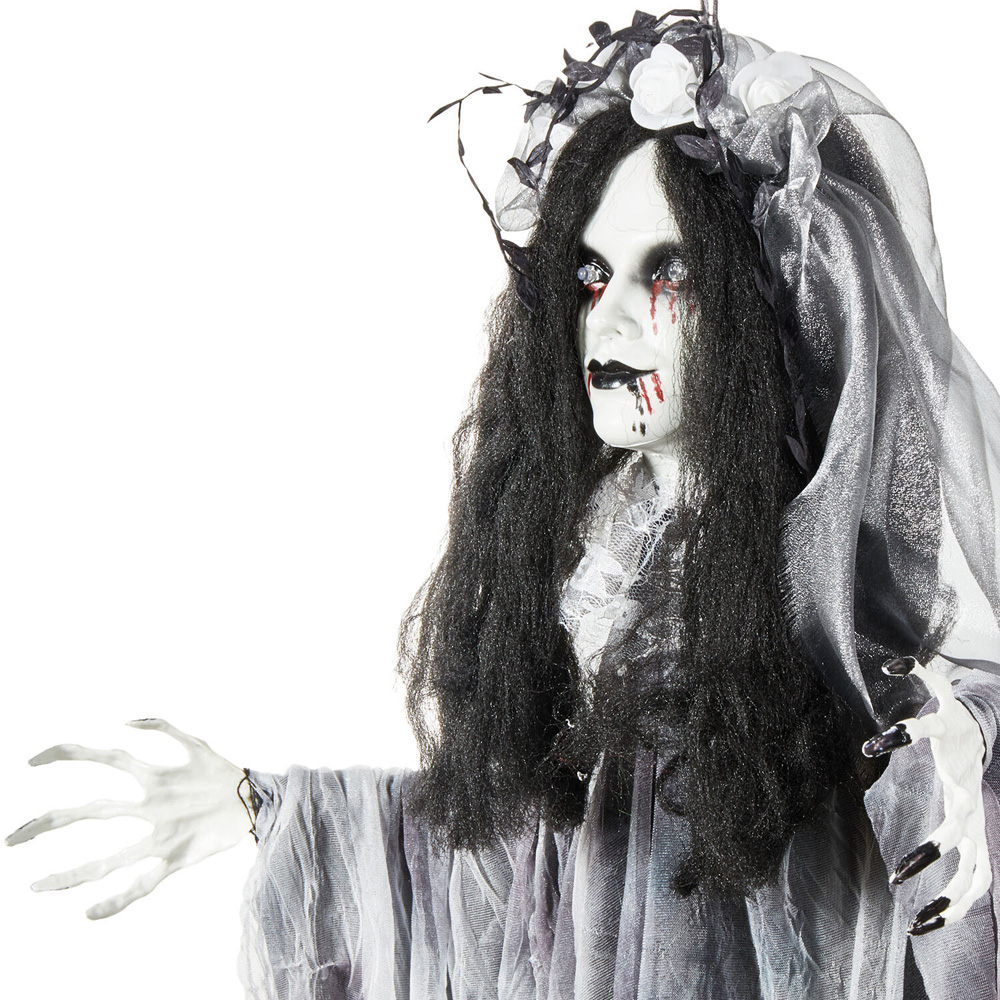 Hanging Floral Girl - White and Black Image 4