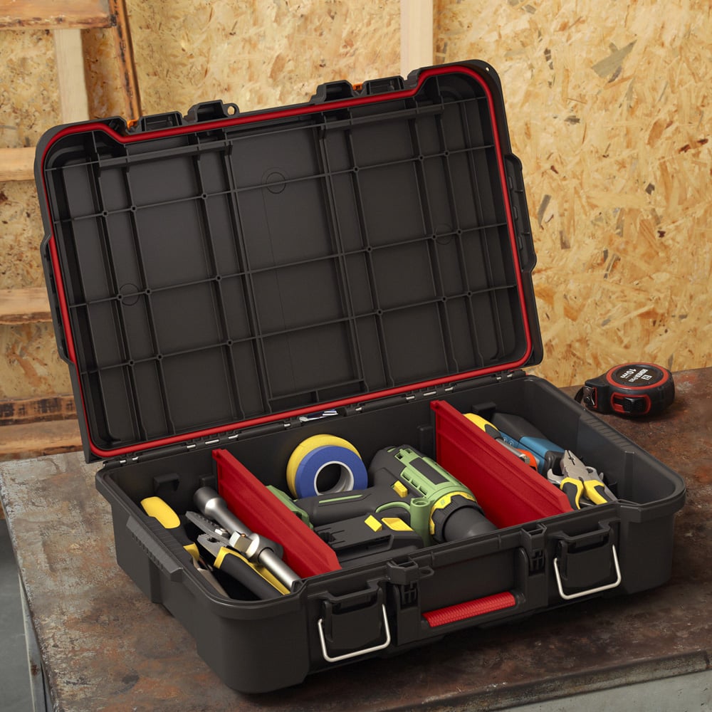 Keter Stack n Roll Power Tool Case Image 2