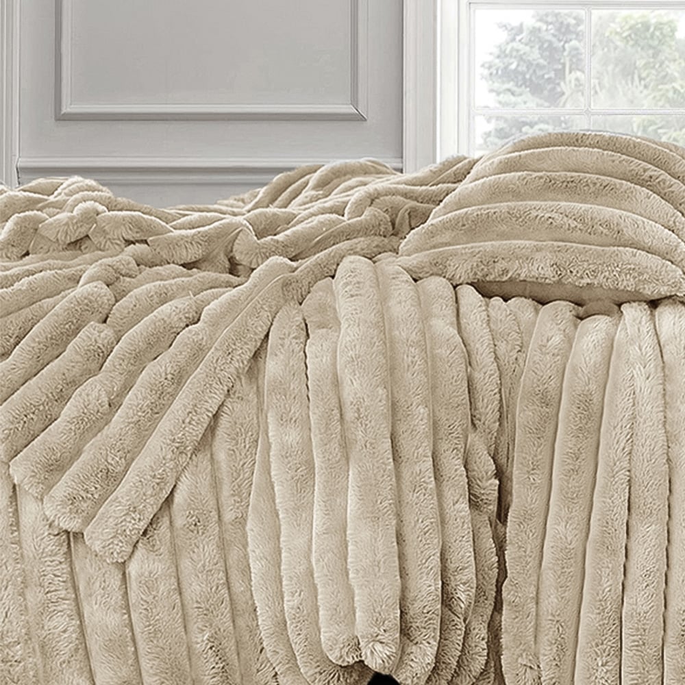 Velosso Super King Size Beige Jumbo Cord Duvet Set Image 2