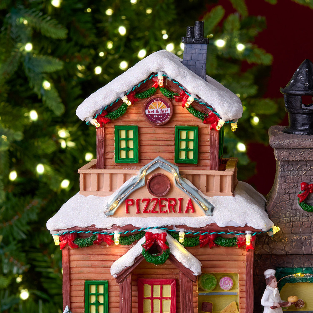 Christmas Pizzeria Model Image 3