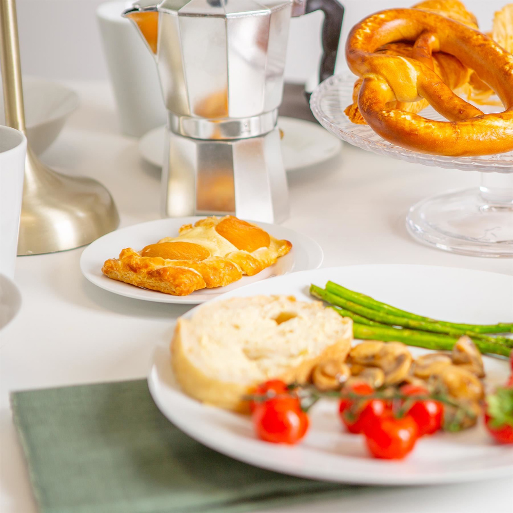 Argon Tableware Classic White Wide-Rimmed Porcelain 48 Piece Side Plate Set 15.5cm Image 2