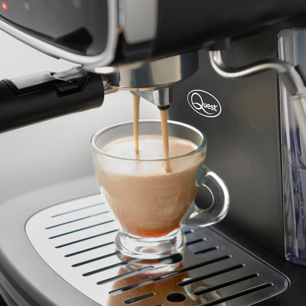 Benross Retro Coffee Machine with Milk Frother Image 4