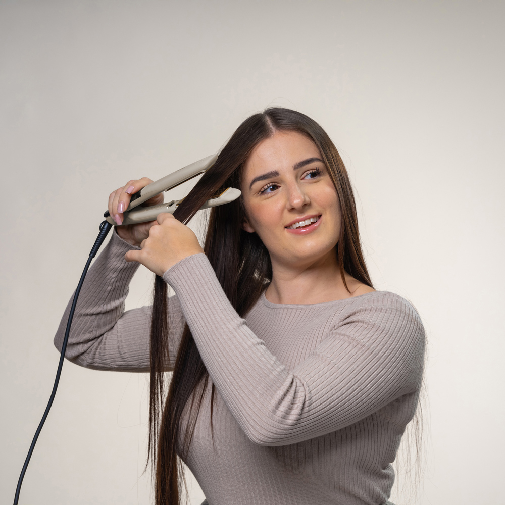 Gtech StyleOnic Oyster Turbo ION Compact Straighteners Image 3