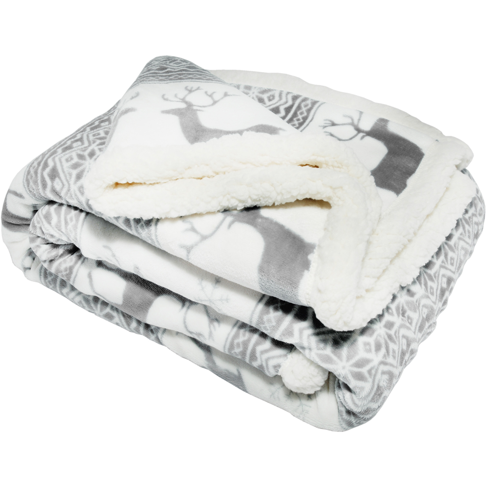 Bellissimo Grey Nordic Stag Sherpa Fleece Throw 130 x 180cm Image 1