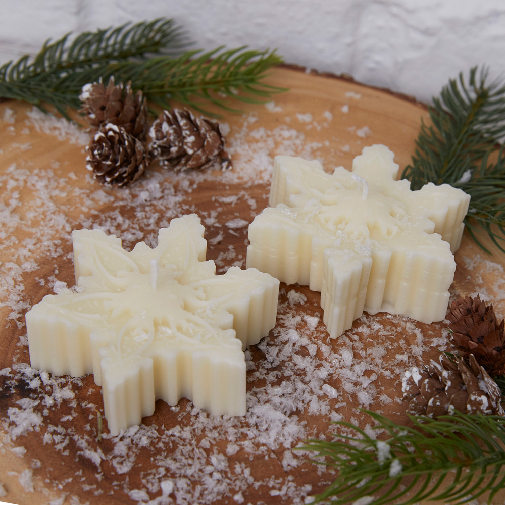 Bee & Bumble Multicoloured Snowflake Candle Craft Kit Image 2