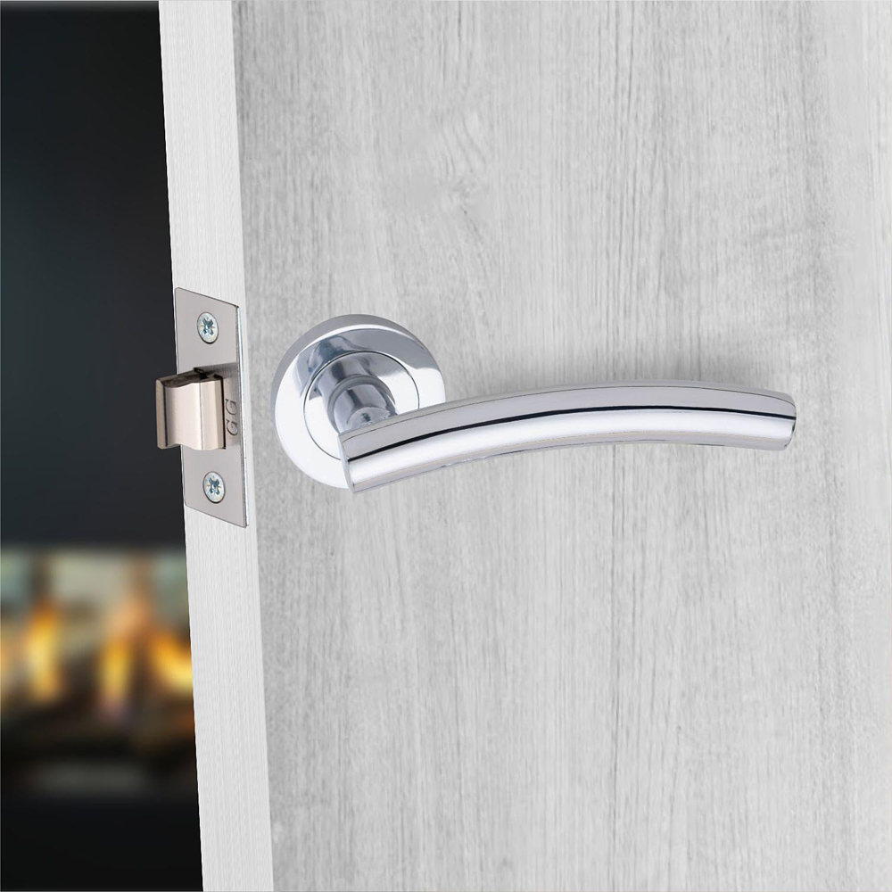 Golden Grace Polished Chrome Arched T-Bar Door Handle with Spindle and Fixing 4 Pack Image 2