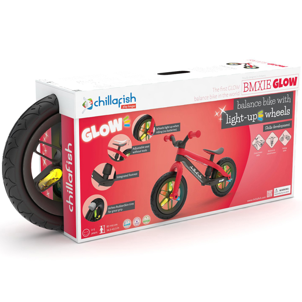 Chillafish BmXie Glow Red Light Up Wheels Balance Bike Image 8