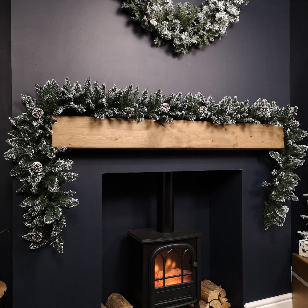 Premier Snow Flocked Rocky Mountain Christmas Garland with Cones 270cm Image 7