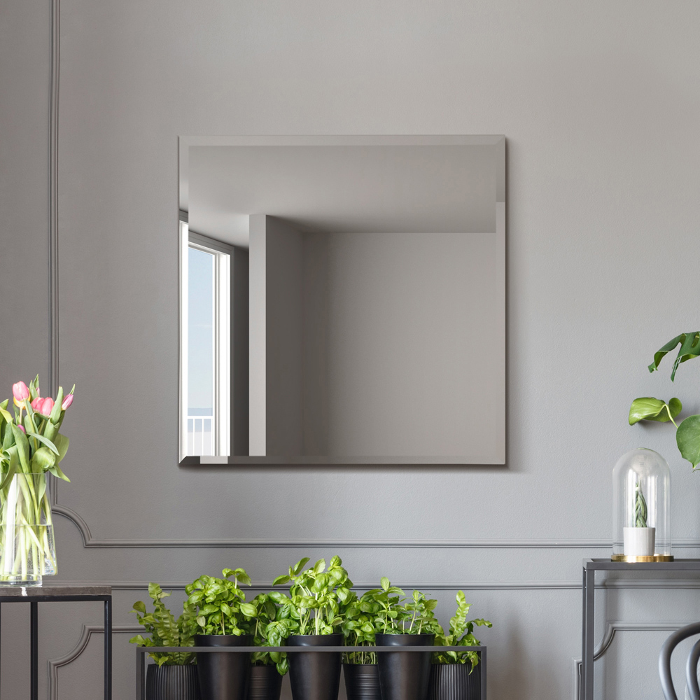 MirrorOutlet The Moderni Bevelled Wall Mirror 60 x 60cm Image 7