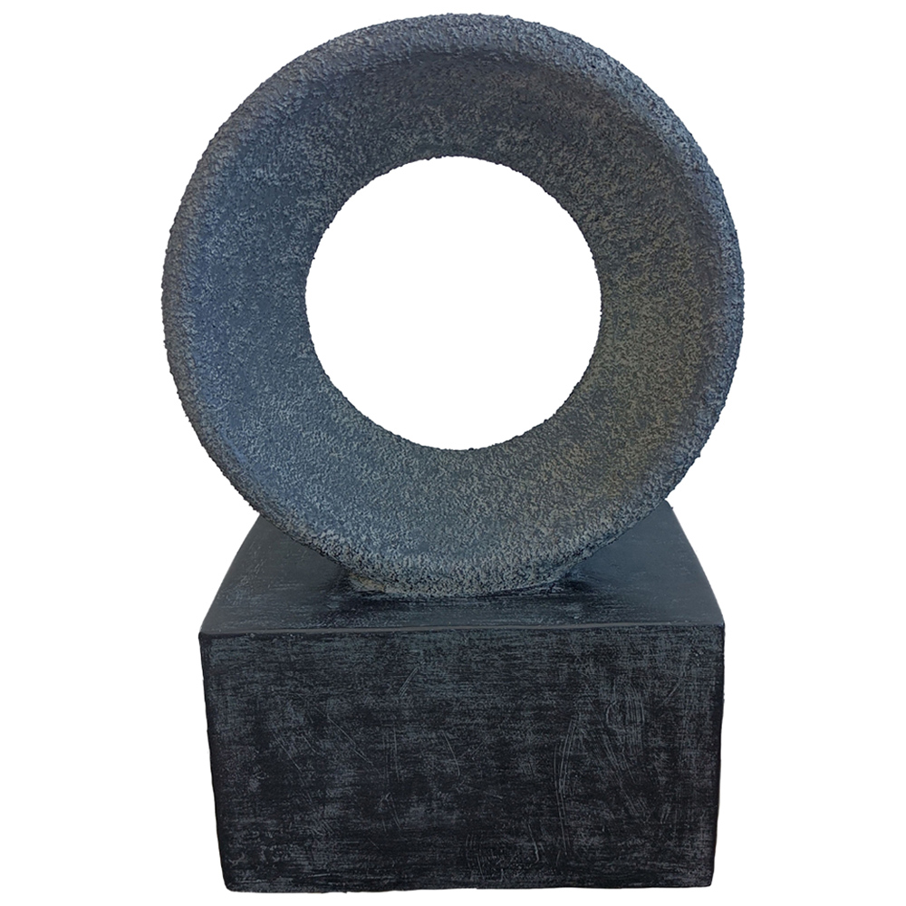 Vossmoon Saturn Garden Statue Image 1