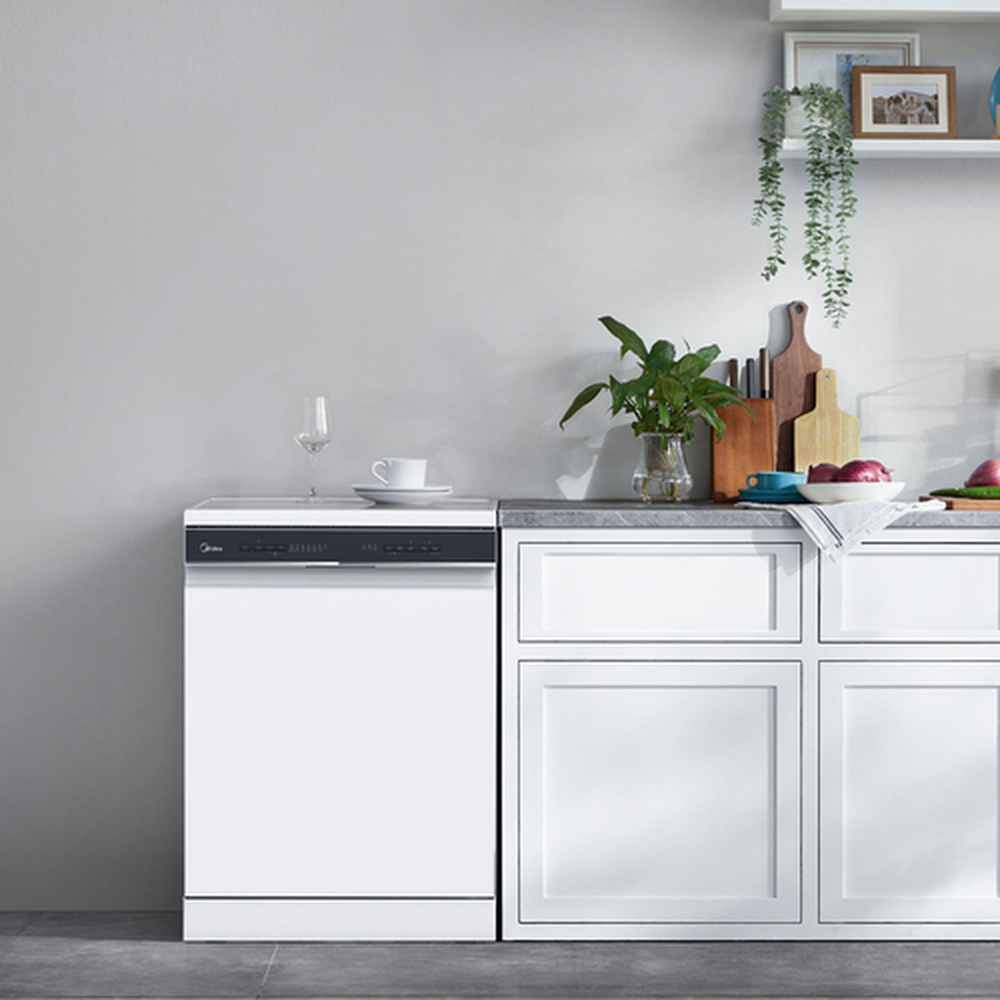 Midea MDWEF1433D(W)-WG White 14 Place Freestanding Full-Size Dishwasher Image 2