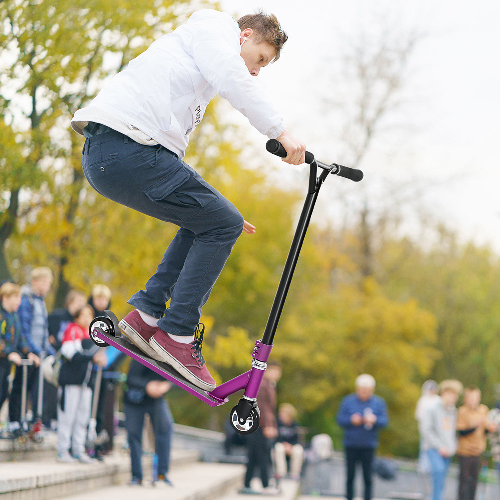 HOMCOM Purple Lightweight Entry Level Complete Trick Kick Stunt Scooter Image 7