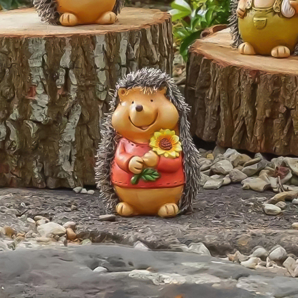 Garden Mile Mini Hedgehog Garden Ornament Set 3 Pack Image 6