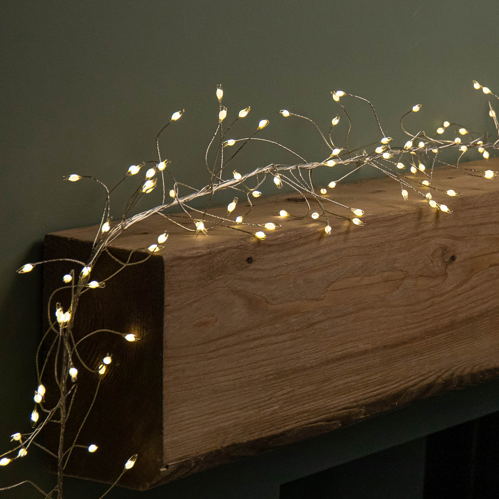 Premier UltraBrights 860 Warm White LED Silver Pin Wire Cluster Light 5.4m Image 1