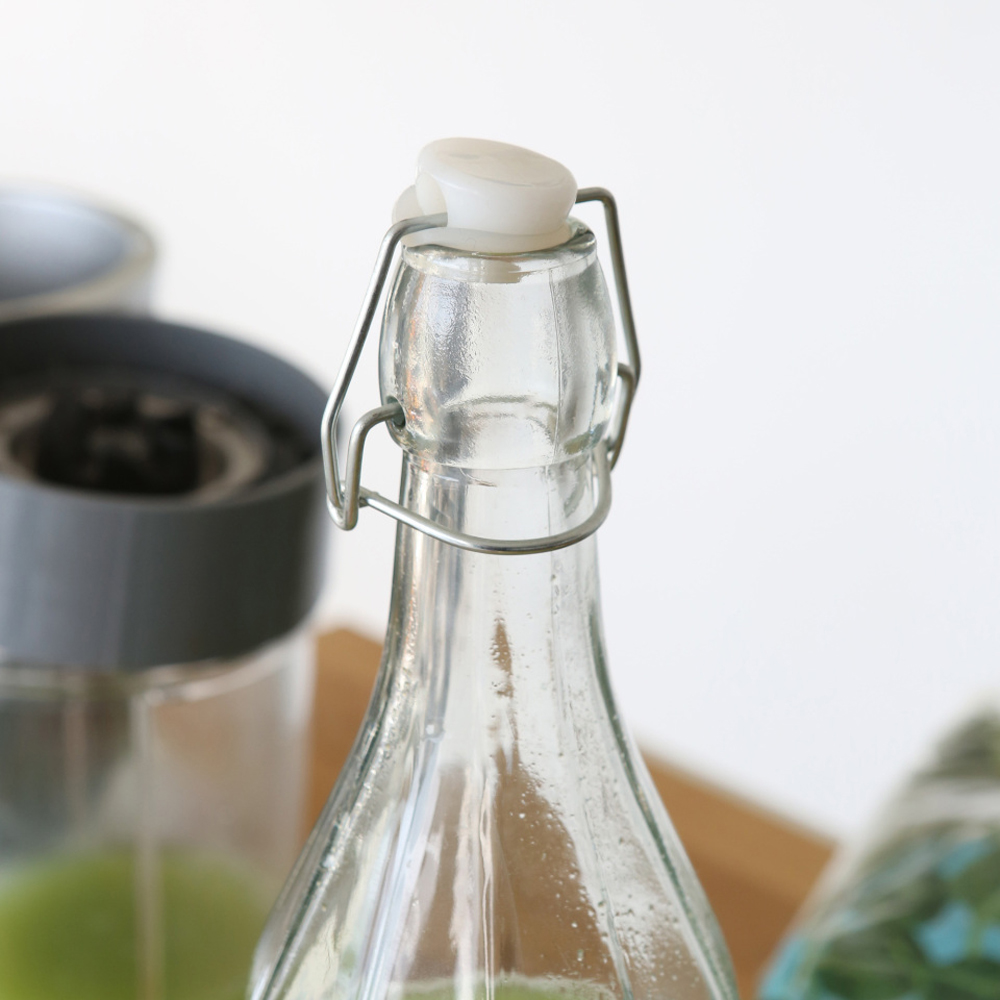Argon Tableware Clear Glass Bottle with Swing Top 1.1L 12 Pack Image 4