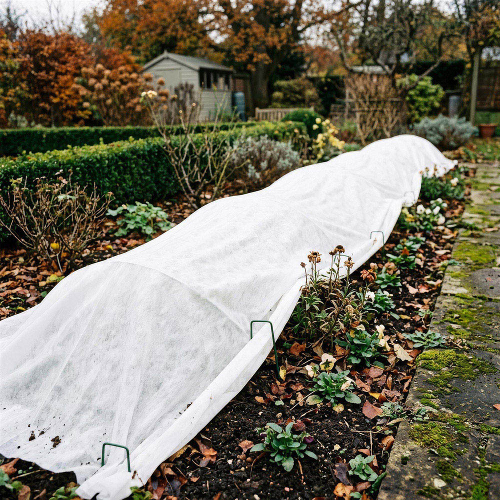 Harbour Housewares Plant Fleece Frost Protection Set with Pegs and Plates 2 x 10m Image 2