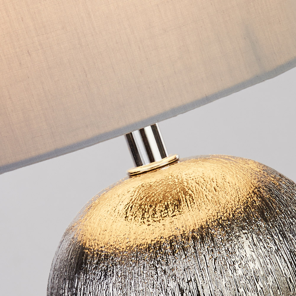 Lighting Collection Silver Ball Lamp Image 4