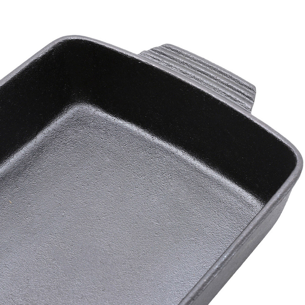 Living and Home Black Rectangular Cast Iron Baking Pan with Dual Non Slip Handles Image 3