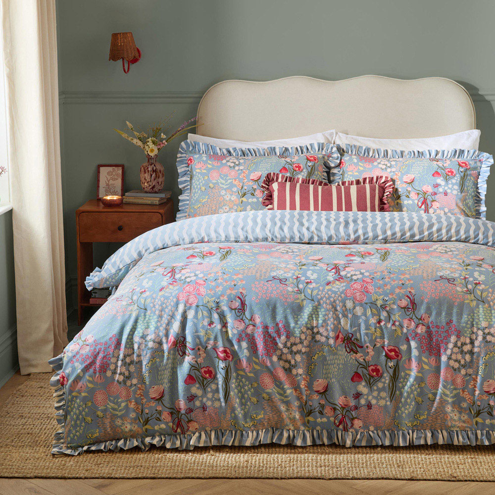 Furn Gardenia King Size Seaspray Ruffle Reversible Duvet Cover Set Image 5