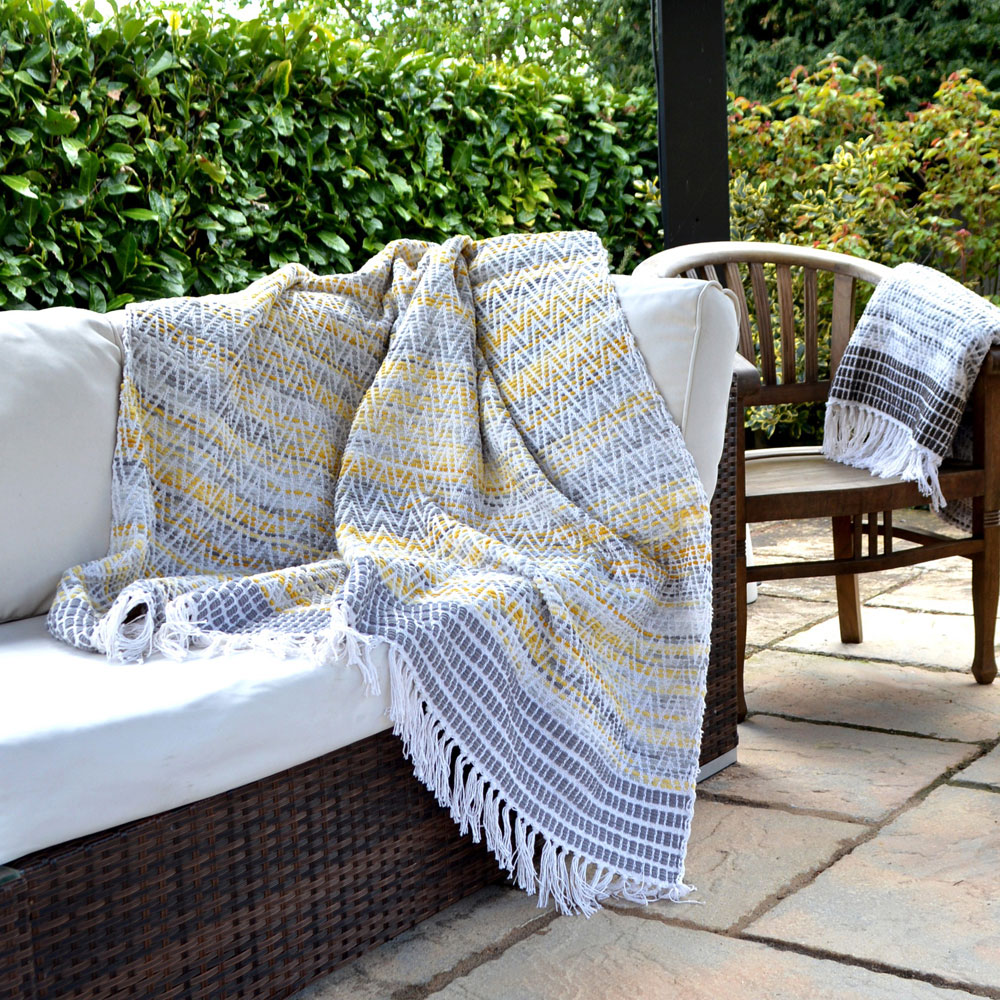 Allure Home Fashions Arizona Mustard Zig Zag Throw 125 x 150cm Image 2