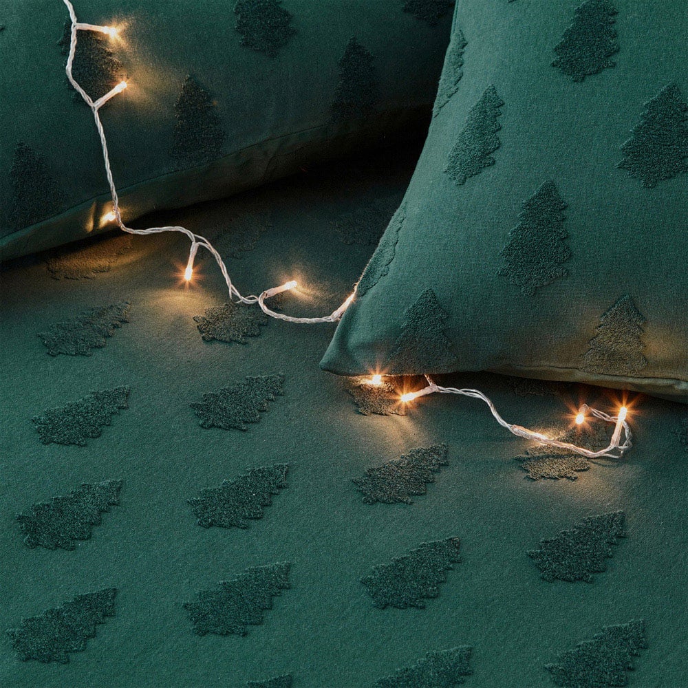 furn. Yard Tufted Tree Super King Size Green Festive Duvet Cover Set Image 4