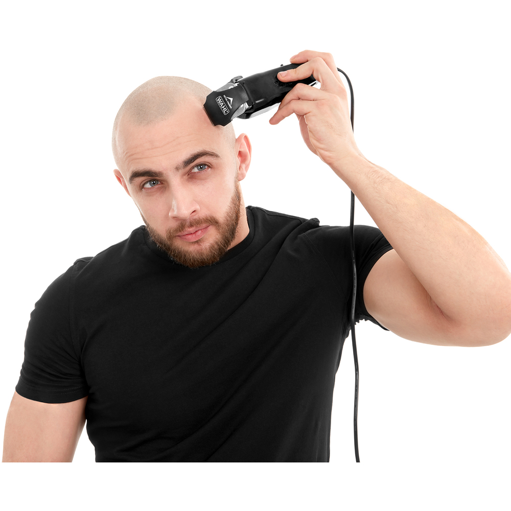 Wahl Clip N Trim II 2-in-1 Mains Powered Hair Clipper with Integrated Trimmer Image 4