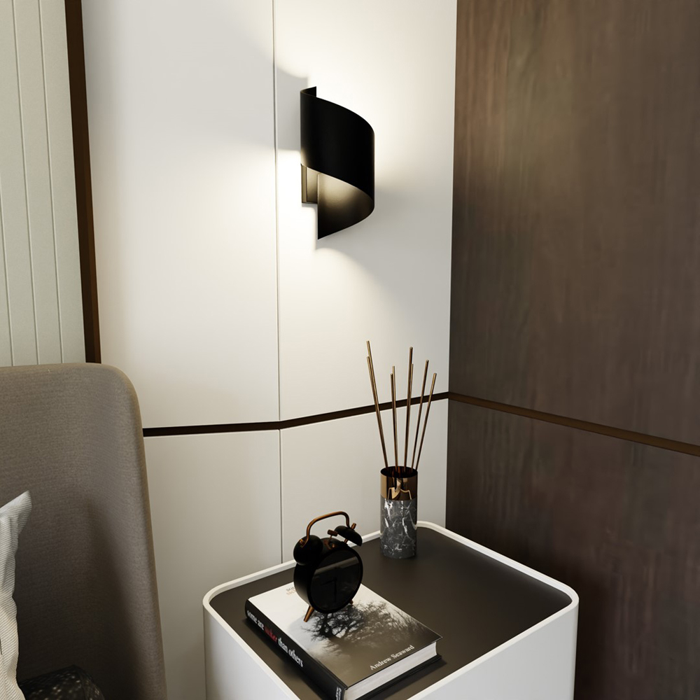 Emibig Spiner Black G9 Wall Light Image 8