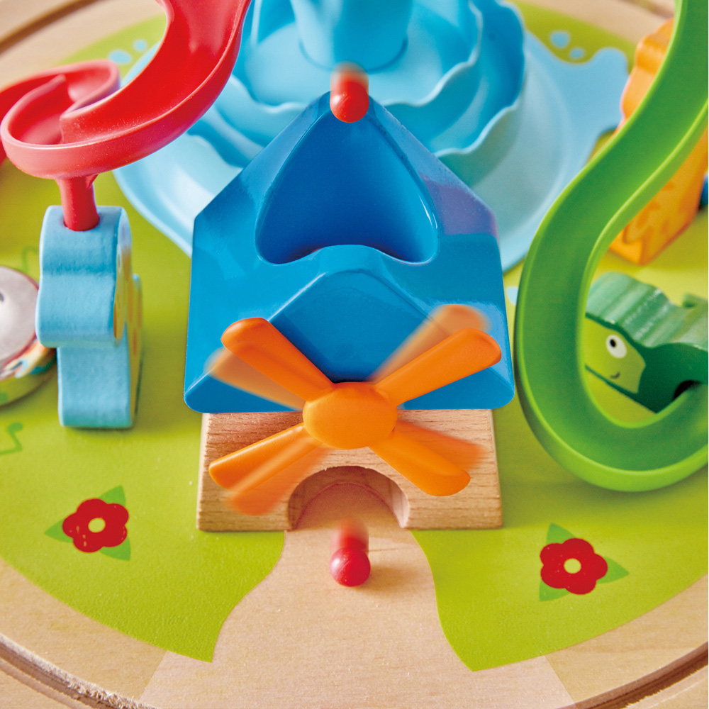 Hape Kids Sunny Valley Adventures Play Set Image 4