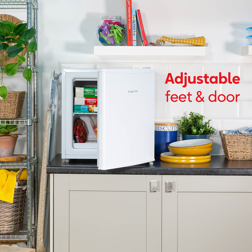 Russell Hobbs RHTTFZ0E1W White 31L Table Top Freezer Image 7