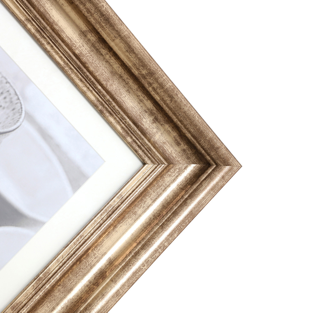 Maison Antique Gold Frame 6x4 inch Image 6