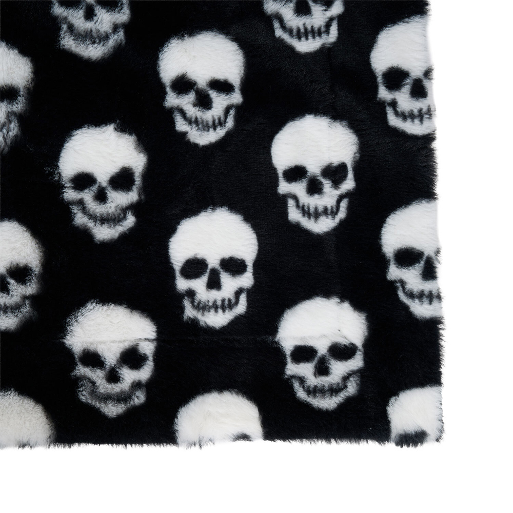 Skulls Faux Fur Throw Black Image 9