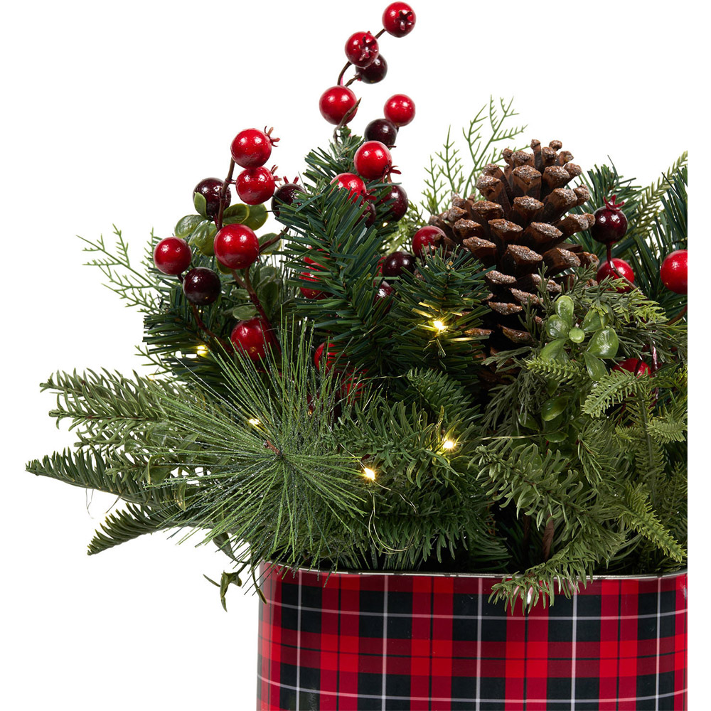 Merry Christmas Tartan Floristry Image 5