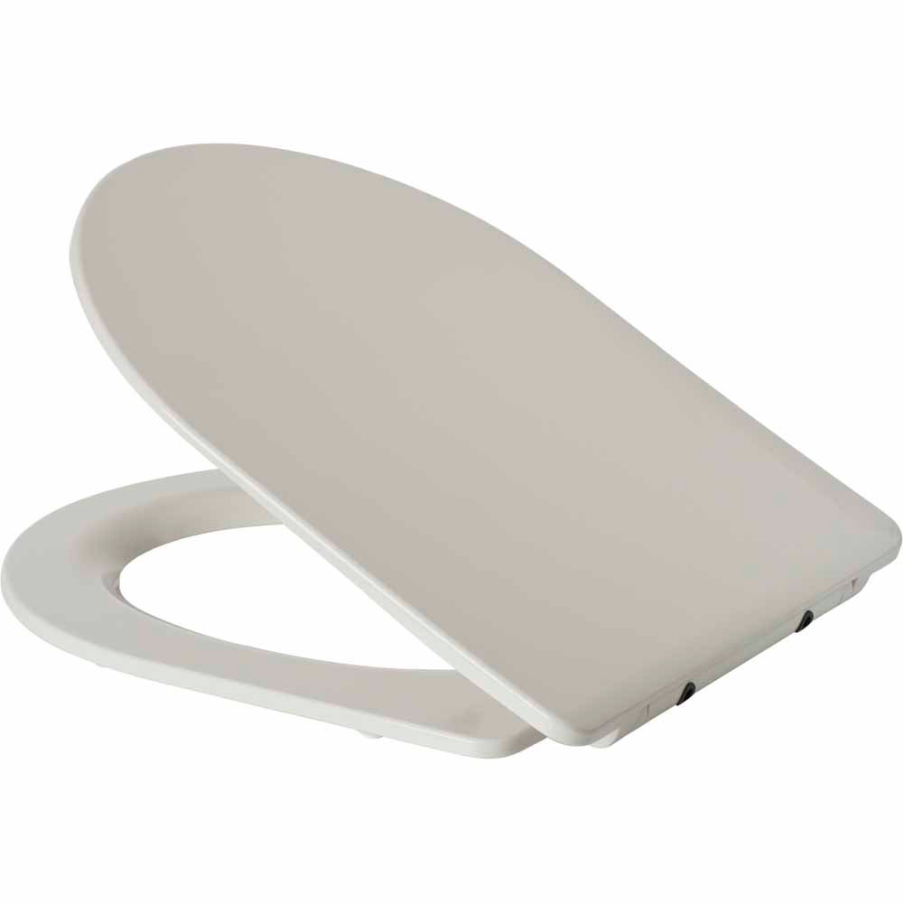 Wilko Slim D-shape Toilet Seat 44cm Image 4