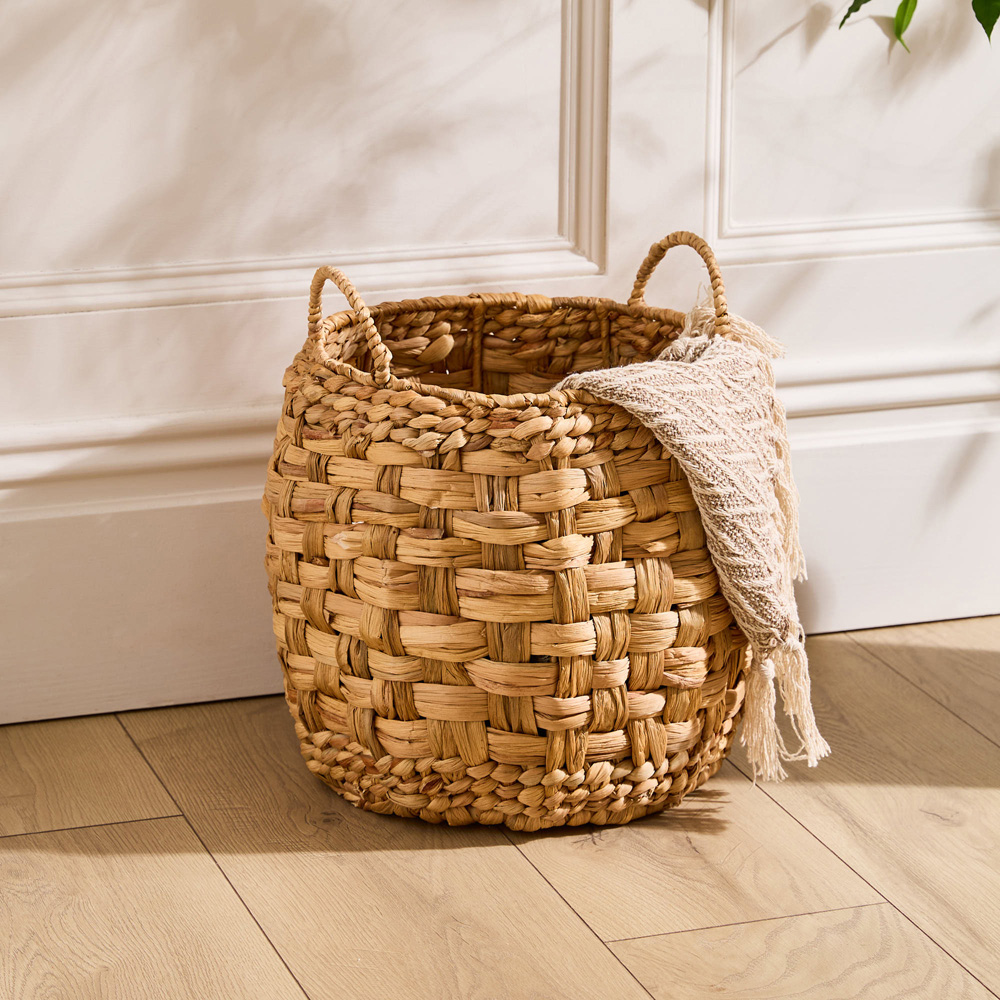 Dibor Natural Water Hyacinth Woven Storage Basket Image 2