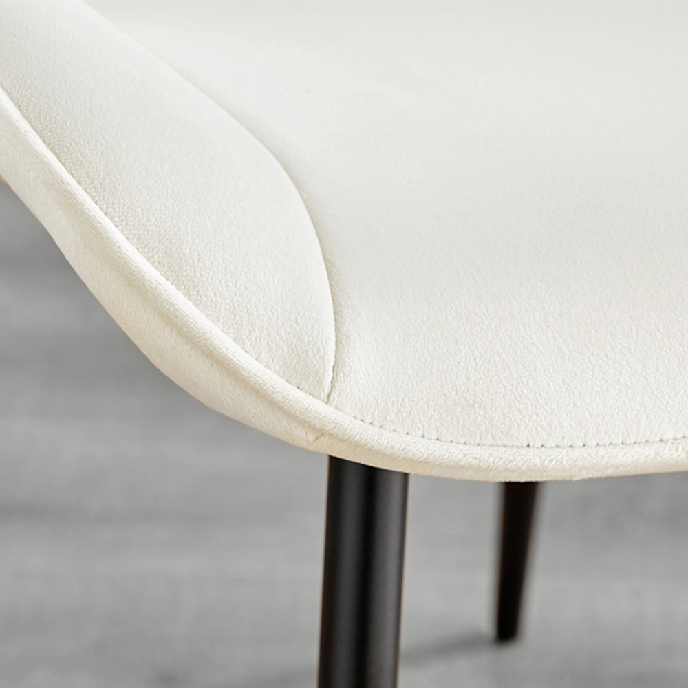 Furniturebox Molini Cesano 6 Seater Dining Set Black Gloss and Cream Image 8