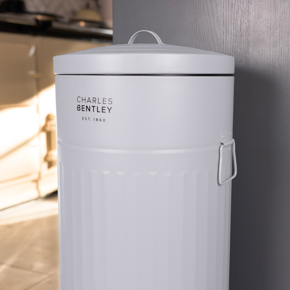 Charles Bentley Retro Round Steel Light Grey Kitchen Pedal Bin 30L Image 7